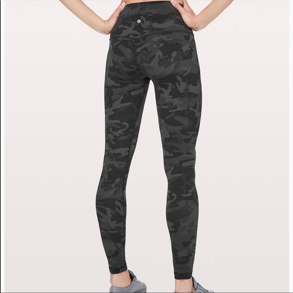 Lululemon camo align leggings 25”